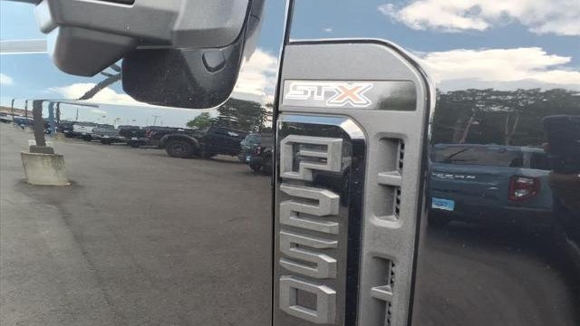 2025 Ford F-250 Super Duty Lariat