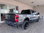 2025 F-250 Super Duty Thumbnail 5