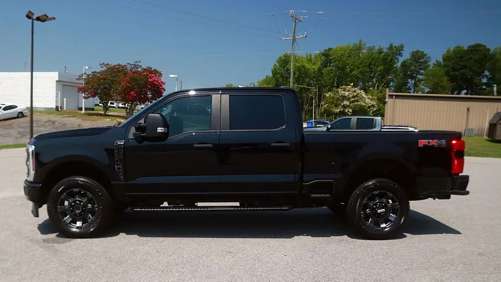 2024 Ford F-250 Super Duty XLT