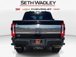 2024 F-250 Super Duty Thumbnail 6