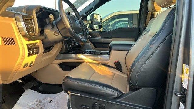 2024 Ford F-250 Super Duty Platinum