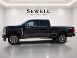 2024 F-250 Super Duty Thumbnail 2