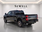 2024 F-250 Super Duty Thumbnail 3