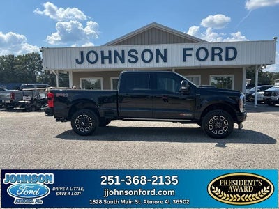 2025 Ford F-250 Super Duty 4X4 Platinum 4DR Crew Cab 8 FT. LB Pickup