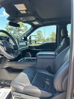 2025 F-250 Super Duty Thumbnail 17