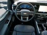 2025 F-250 Super Duty Thumbnail 13