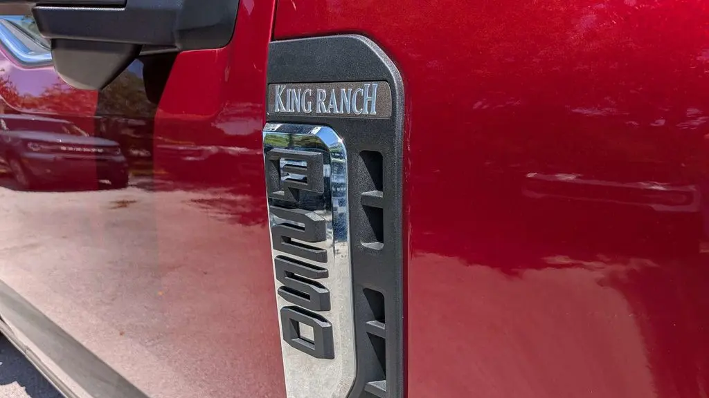 2025 Ford F-250 Super Duty XLT