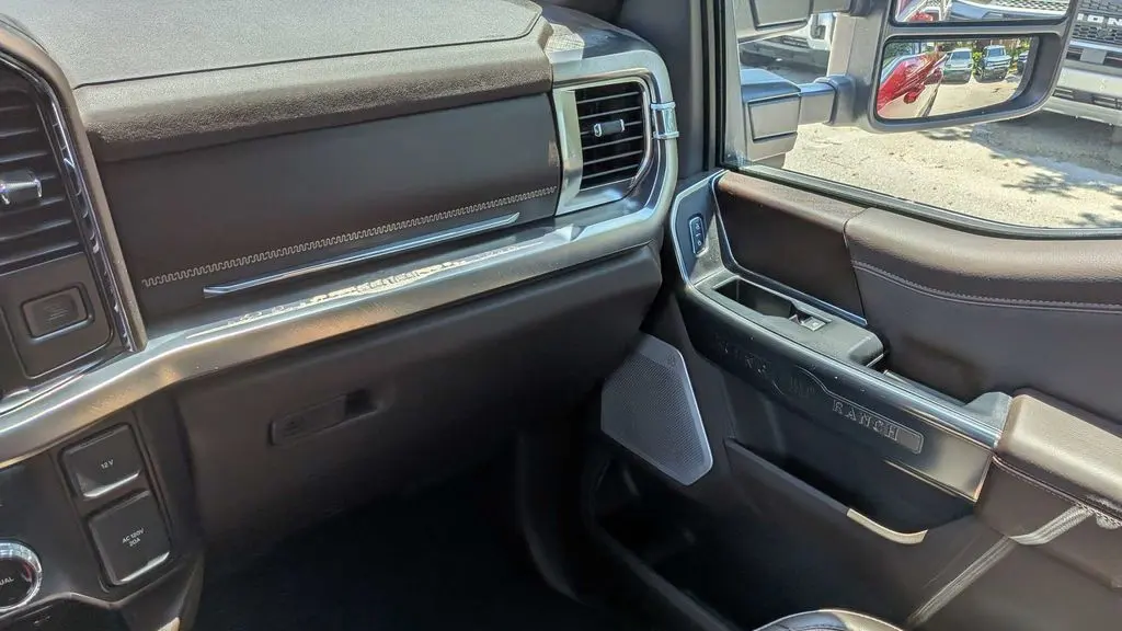 2025 Ford F-250 Super Duty XLT
