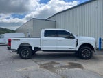2024 F-250 Super Duty Thumbnail 4