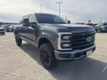 2024 F-250 Super Duty Thumbnail 3