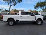 2025 F-250 Super Duty Thumbnail 3