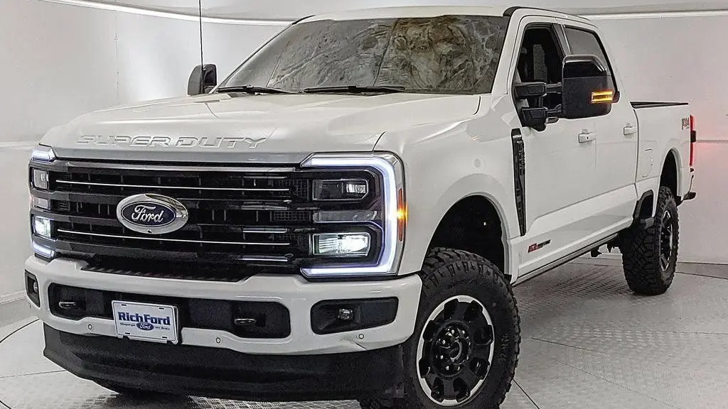 2026 Ford F-250 Super Duty XLT