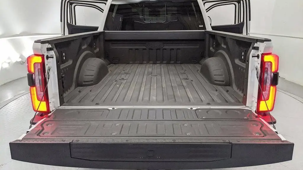 2026 Ford F-250 Super Duty XLT