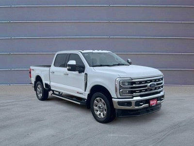 2024 Ford F-250 Super Duty 4X4 Lariat 4DR Crew Cab 6.8 FT. SB Pickup