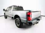 2024 F-250 Super Duty Thumbnail 2
