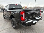2025 F-250 Super Duty Thumbnail 4