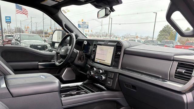 2025 Ford F-250 Super Duty XLT
