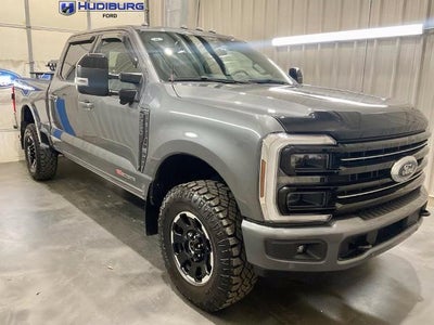 2025 Ford F-250 Super Duty 4X4 Platinum 4DR Crew Cab 8 FT. LB Pickup
