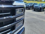 2025 F-250 Super Duty Thumbnail 3