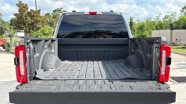 2025 Ford F-250 Super Duty Lariat