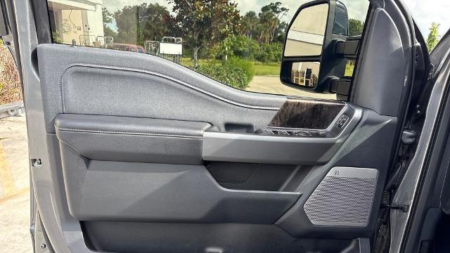 2025 Ford F-250 Super Duty Lariat