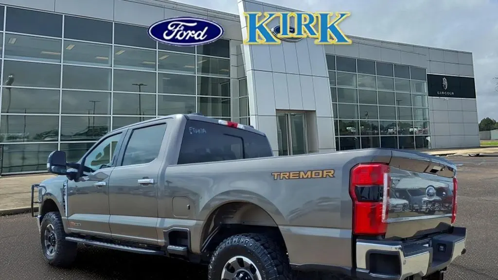 2023 Ford F-250 Super Duty Platinum