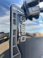 2023 F-250 Super Duty Thumbnail 8