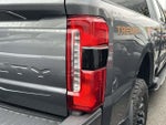 2023 F-250 Super Duty Thumbnail 3