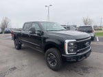 2023 F-250 Super Duty Thumbnail 1