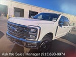 2024 F-250 Super Duty Thumbnail 1