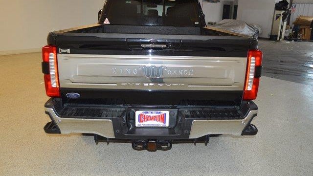 2024 Ford F-250 Super Duty Platinum