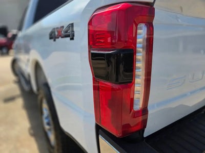 2024 Ford F-250 Super Duty 4X4 Platinum 4DR Crew Cab 8 FT. LB Pickup