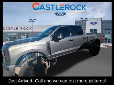 2024 Ford F-250 Super Duty 4X4 Platinum 4DR Crew Cab 8 FT. LB Pickup
