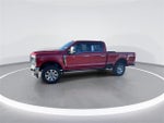 2024 F-250 Super Duty Thumbnail 3