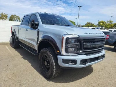 2024 Ford F-250 Super Duty 4X4 Lariat 4DR Crew Cab 8 FT. LB Pickup