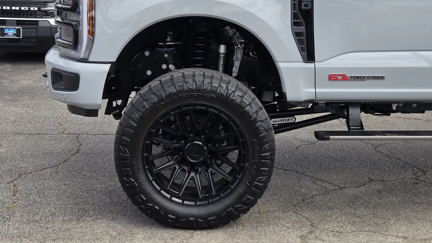 2025 Ford F-250 Super Duty XLT