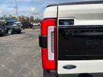 2025 F-250 Super Duty Thumbnail 19