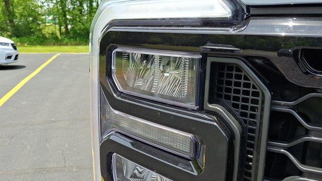 2025 Ford F-250 Super Duty Platinum