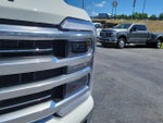 2025 F-250 Super Duty Thumbnail 3