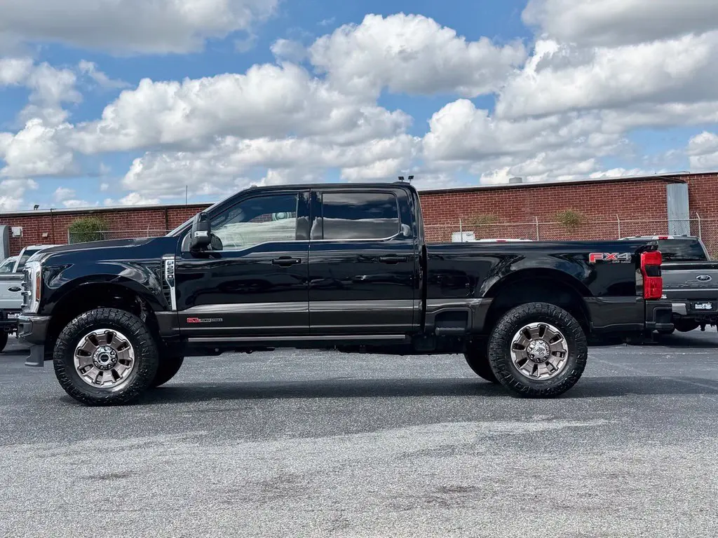 2025 Ford F-250 - $86,940
