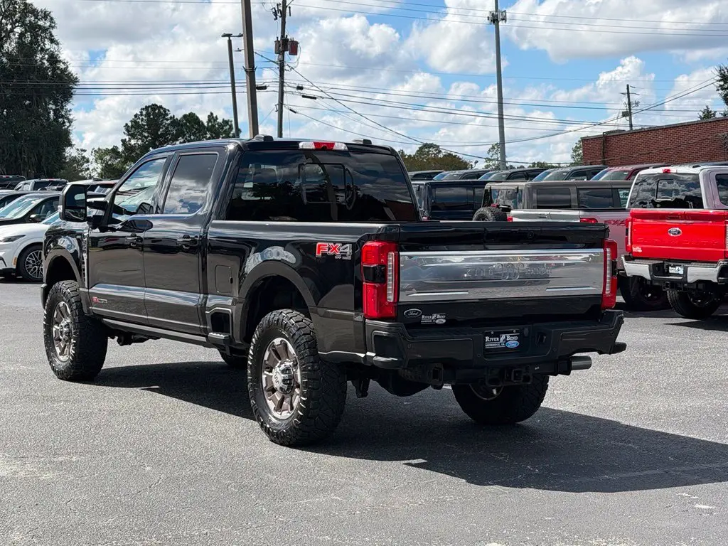 2025 Ford F-250 - $86,940