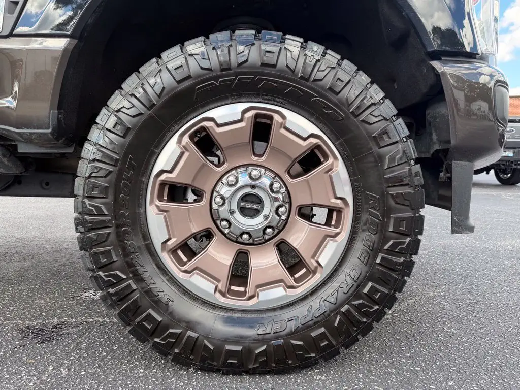 2025 Ford F-250 - $86,940