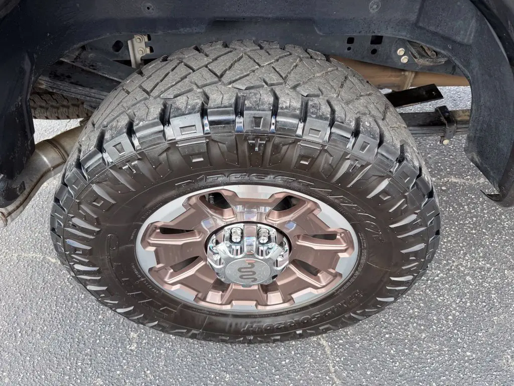 2025 Ford F-250 - $86,940