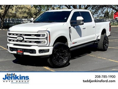 2023 Ford F-250 Super Duty 4X4 Lariat 4DR Crew Cab 8 FT. LB Pickup