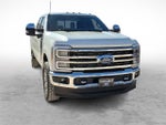 2023 F-250 Super Duty Thumbnail 2