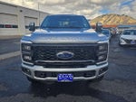 2023 F-250 Super Duty Thumbnail 2