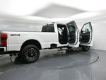 2024 F-250 Super Duty Thumbnail 6