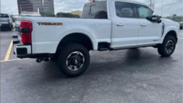 2024 Ford F-250 Super Duty Platinum