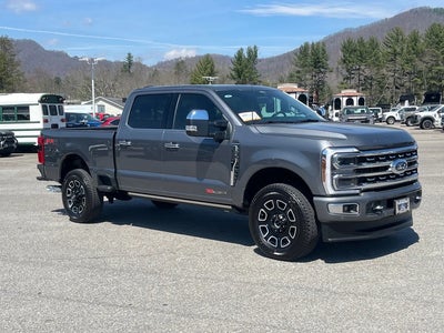 2024 Ford F-250 Super Duty 4X4 XL 4DR Crew Cab 8 FT. LB Pickup