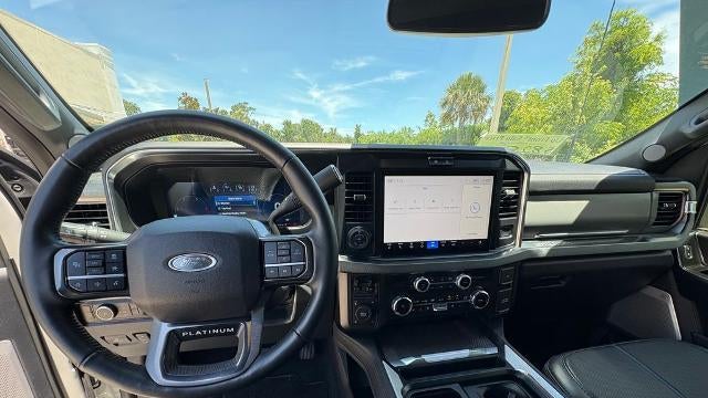 2025 Ford F-250 Super Duty XLT